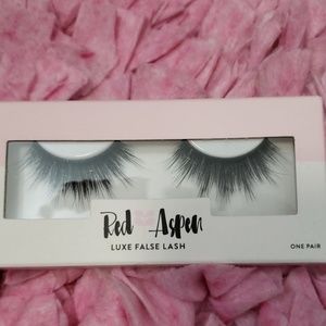 Red Aspen Lash Rosie